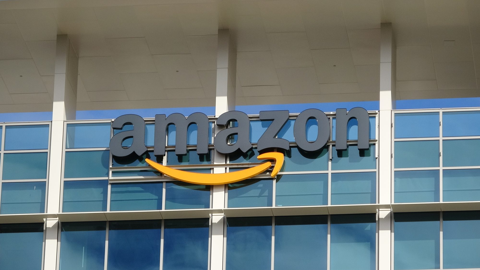An image of an Amazon sign.